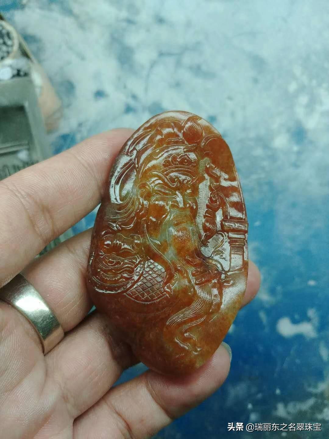翡翠雕刻刀是什么材质的_翡翠用什么刀雕刻_翡翠雕刻刀用什么工具